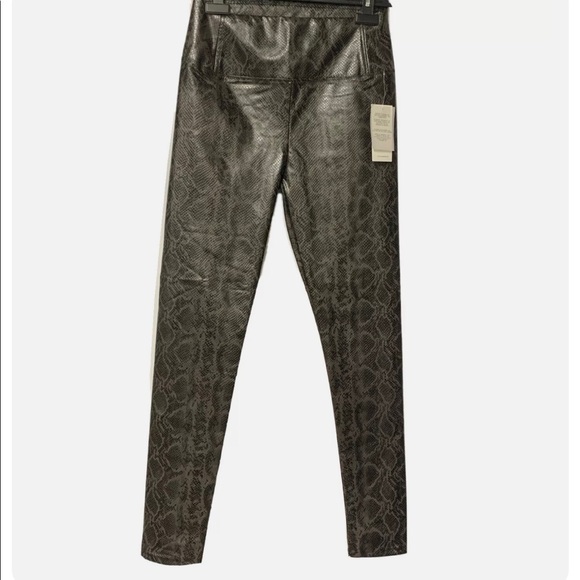 New 7 For All Mankind Faux Leather Leggings!’ - Picture 1 of 3